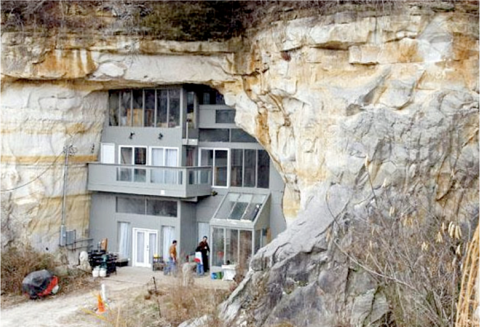 Cave House in Missouri, USA