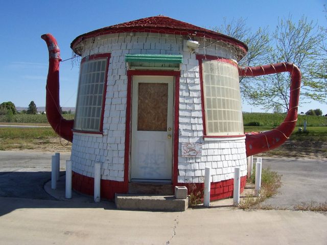 "Teapot Dome" House in Zilla, Washington State, USA